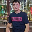 Алишер, 23 года