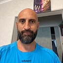 Низами, 40 лет