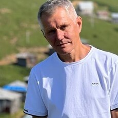 Фотография мужчины Владимир, 50 лет из г. Адлер