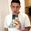Валера, 22 года