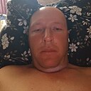 Макс, 33 года