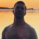 Роман, 32 года