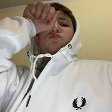 Фотография мужчины Ярик, 18 лет из г. Нижний Тагил