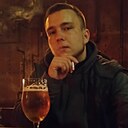 Максим, 22 года