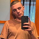 Максим, 21 год