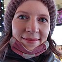 София, 42 года