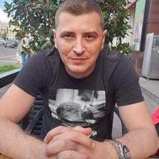 Фотография мужчины Adrian, 43 года из г. București