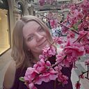 София, 27 лет