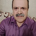 Володя, 62 года