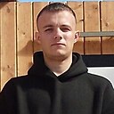 Артем, 24 года