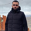 Нарек, 31 год