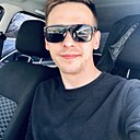 Максим, 33 года