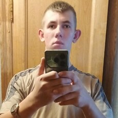 Фотография мужчины Виталий, 19 лет из г. Лесозаводск