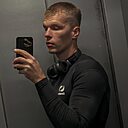 Максим, 25 лет