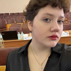 Фотография девушки Полина, 18 лет из г. Гулькевичи