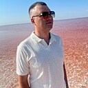 Максим, 33 года