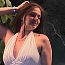 Полина, 22 года