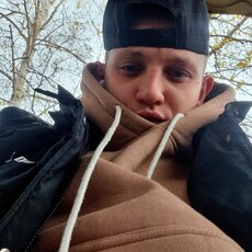 Фотография мужчины Александр, 21 год из г. Старый Оскол