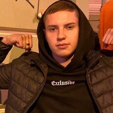 Фотография мужчины Bogdan, 21 год из г. Зеленодольск