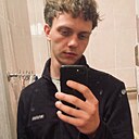 Влад, 22 года