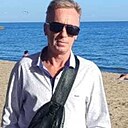 Лион, 53 года