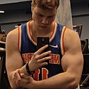 Артем, 22 года