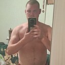 Макс, 33 года