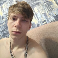 Фотография мужчины Матвей, 20 лет из г. Саратов
