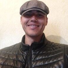 Фотография мужчины Ренат, 30 лет из г. Тюмень