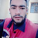 Илхом, 32 года