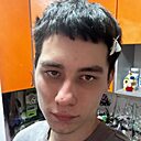 Илья, 23 года