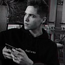 Роман, 22 года