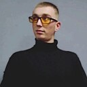 Максим, 22 года