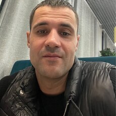 Фотография мужчины Виталий, 34 года из г. Санкт-Петербург