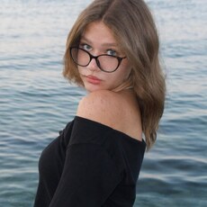 Фотография девушки Варя, 18 лет из г. Керчь