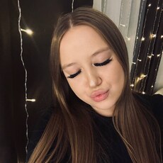 Фотография девушки Qqqq, 27 лет из г. Октябрьский (Башкортостан)