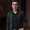 Амиров, 33 года