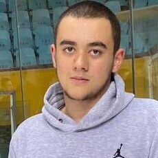 Фотография мужчины Ринат, 18 лет из г. Нижний Тагил