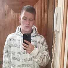 Фотография мужчины Миша, 18 лет из г. Артем