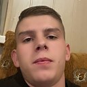 Максим, 24 года