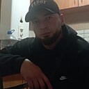 Адам, 33 года