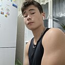 Макс, 23 года