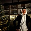 Ботир, 22 года