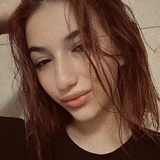 Фотография девушки Ирина, 18 лет из г. Нефтекумск