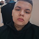 Максим, 21 год