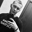 Денис, 23 года