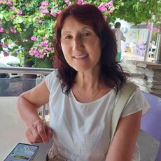 Фотография девушки Людмила, 65 лет из г. Санкт-Петербург