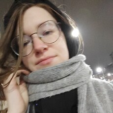 Фотография девушки Дина, 22 года из г. Ханты-Мансийск