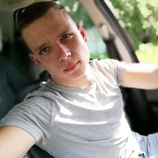 Фотография мужчины Макс, 19 лет из г. Волжский