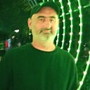 Мурад, 42 года